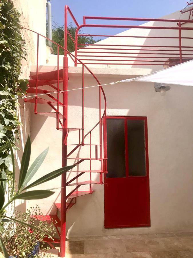 Gite Avignon Bougainvillier Екстер'єр фото